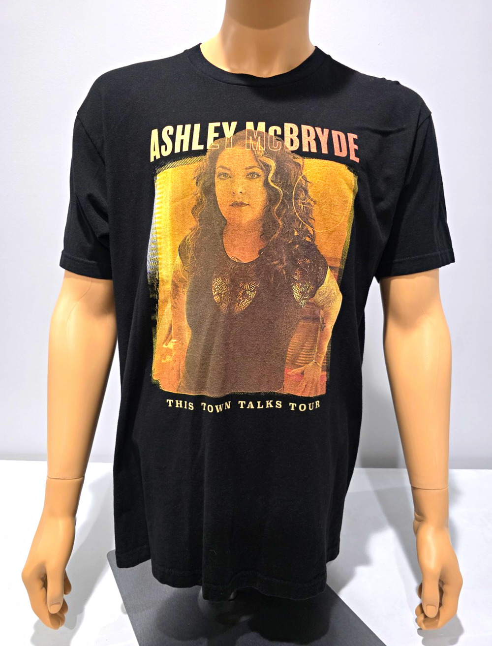 Ashley McBryde This Town Talks Tour T-Shirt XL Black Country Music Concert Tee